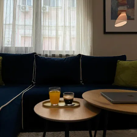 Апартамент Location Kapana For 4 Guests & Parking *