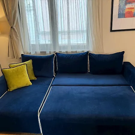 Location Kapana For 4 Guests & Parking Апартамент