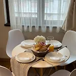 Location Kapana For 4 Guests & Parking Apartment